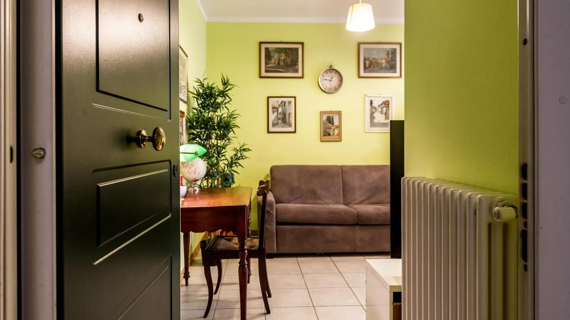 Il Cedro-15 Min Dalle Mura Wi-Fi Private Parking Lucca Italy