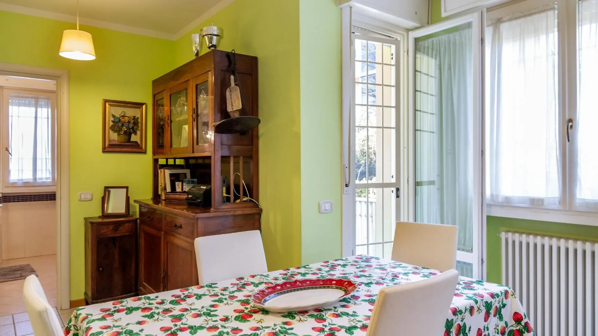 Il Cedro-15 Min Dalle Mura Wi-Fi Private Parking Lucca Appartamento